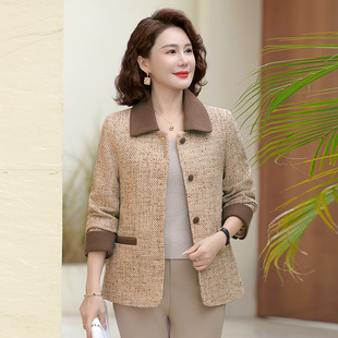 2025 New Middle-aged Mother Spring Coat Chanel Style Coat Short Middle-aged Women's Spring and Autumn Western Style Lapp Top