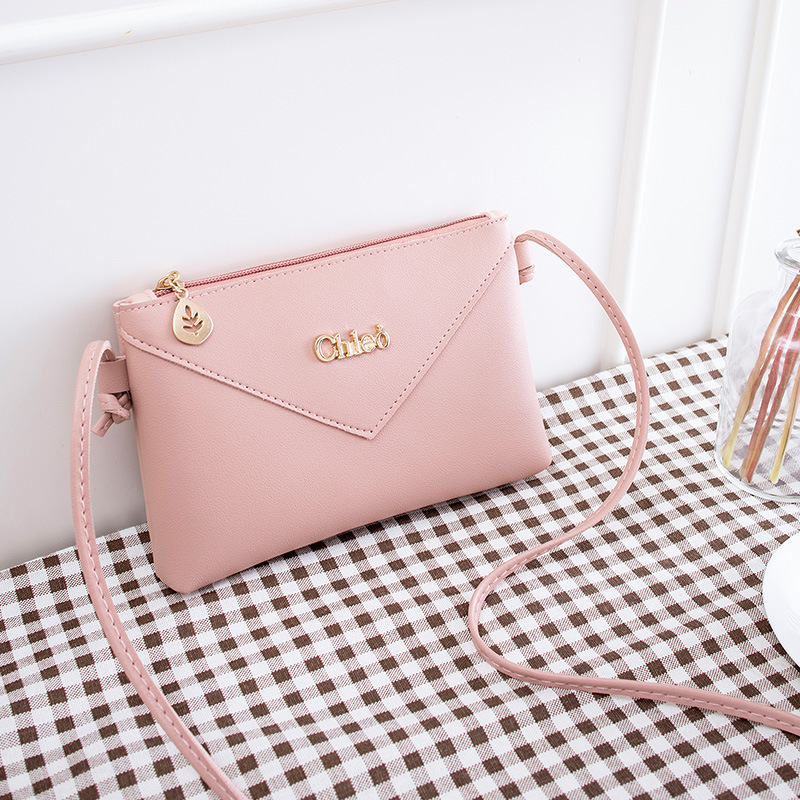 Női borítéktáska válltáska pénztárcával mindennapi használatra_voghion.com