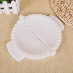 家庭用食品グレードPPプラスチック製手動餃子成形器、野菜角包ツール、クリエイティブなキッチン野菜角包器