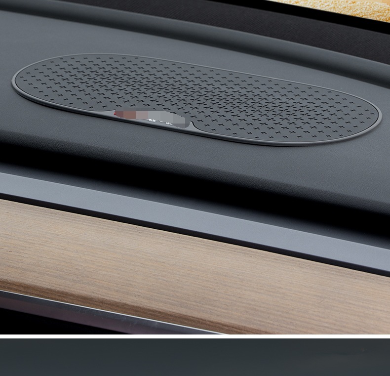 Factory non-slip high temperature resistant car anti-slip mat multifunctional car mobile phone anti-slip mat PVC instrument panel storage mat