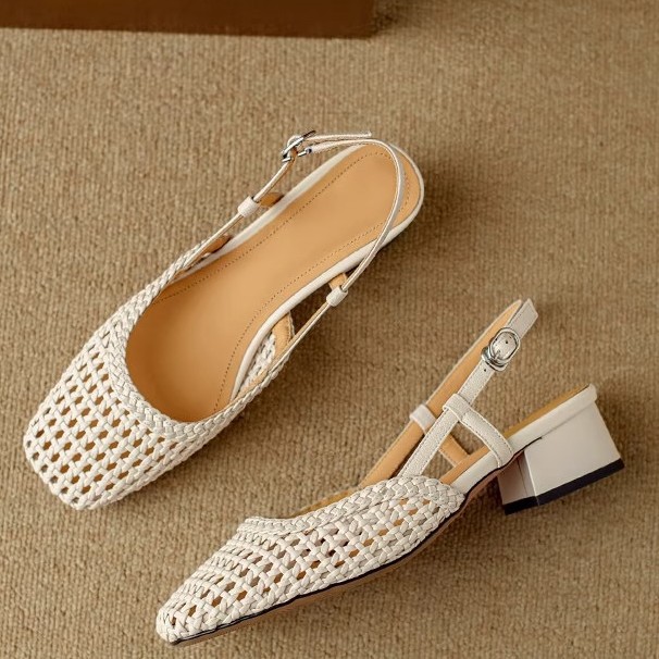 Zhongjia ~ 2025 nuevo estilo francés hermoso ventilador hueco trenzado bolsas zapatos de talón único con falda sandalias romanas