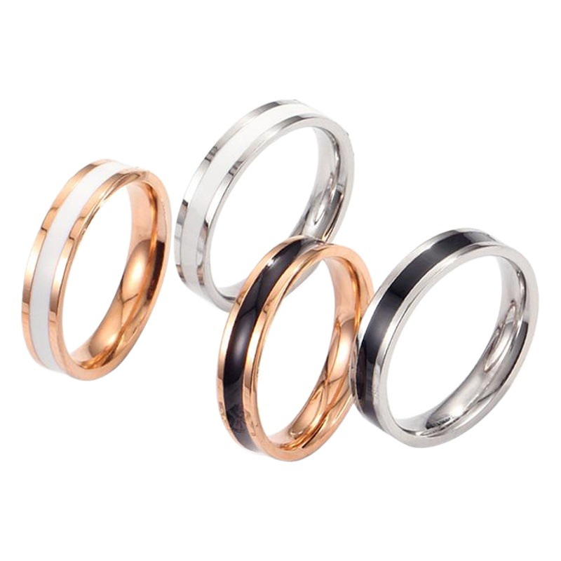 Douyin explosion Japan and South Korea new simple black and white rubber ring lovers rose gold titanium steel ring female jewelry wholesale