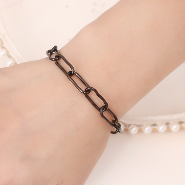 Simple Style Geometric Stainless Steel Plating Bracelets display picture 2