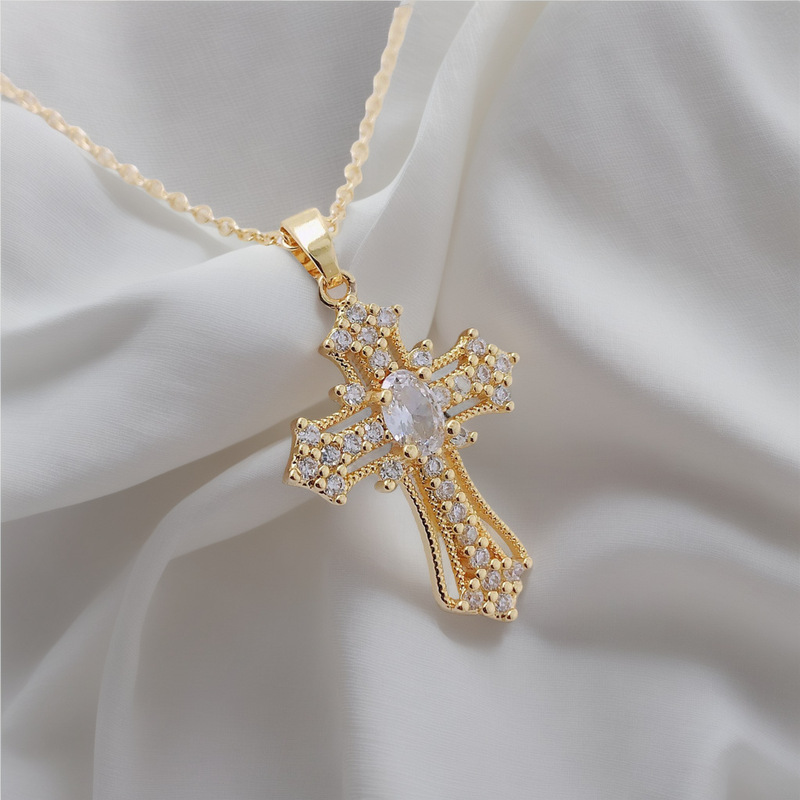 ヨーロッパとアメリカのクロスボーダー 18k ゴールドフィルド ins レトロパンクネックレスペンダントジルコン鎖骨チェーンアクセサリー在庫卸売|undefined
