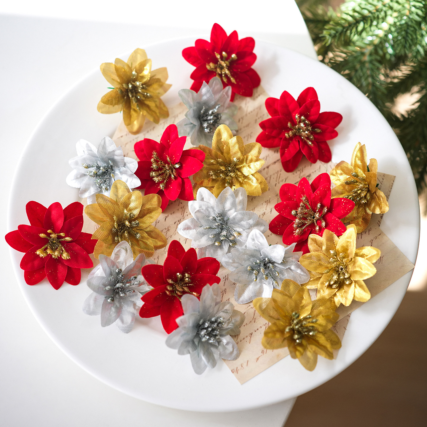 6cm Christmas Flower Simulation Flower Flocking Red Gold Bright Cloth Flower Christmas Tree Decorations Garland Rattan Ornaments