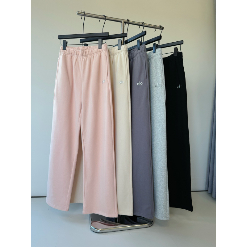 2025 Autumn and Winter New Alo Accolade Casual Versatile Classic Logo Straight-Leg Sports Sweatpants 2025 Autumn and Winter New Alo Accolade Casual Versatile Classic Logo Straight-Leg Sports Sweatpants