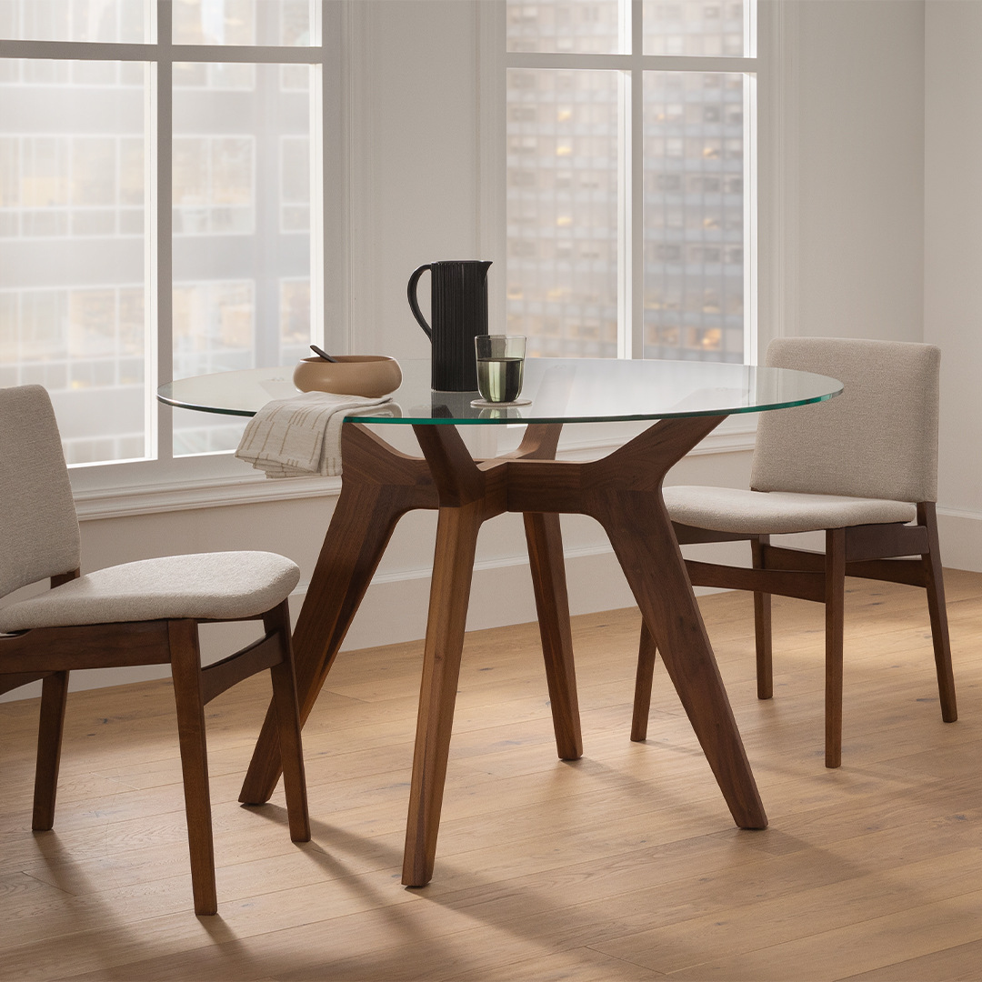 Mesa de comedor de vidrio templado de exportación, mesa de madera maciza de lujo ligero, de alta gama, mesa de comedor y silla de comedor minimalista moderna, mesa de comedor