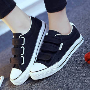 Women's Sneakers Summer Breathable 2025 New Versatile Korean Style Velcro Canvas Shoes Girls Flat Black Cloth Shoes