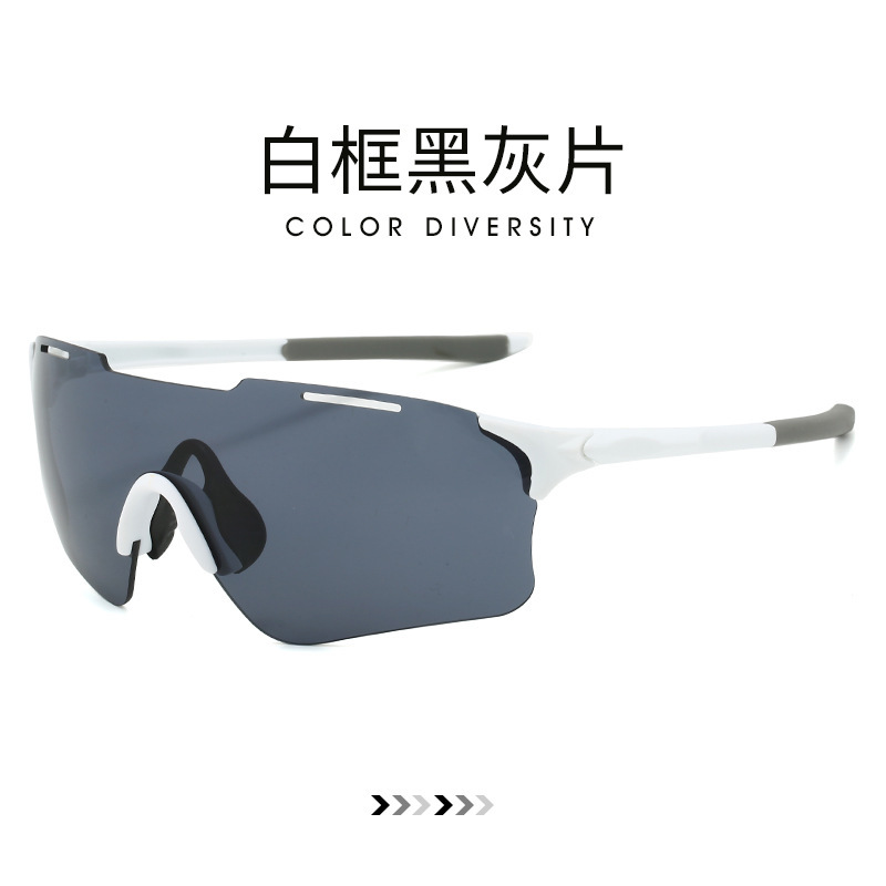 흰색 프레임 검은 회색 시트