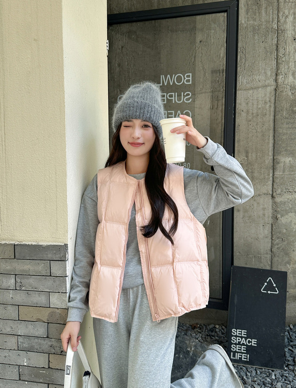 欧货羽绒马甲女新款2024秋冬外穿韩版宽松白鸭绒马夹坎肩背心短款|undefined