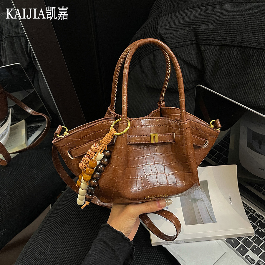 包包女新款扇形手提包高级感鳄鱼纹压花女士手拎包洋气单肩斜挎包