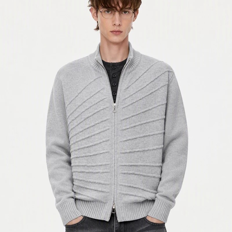 European and American style double-zipper short wide boxy fit sweater jacket for men, autumn and spring knitted cardigan top European and American style double-zipper short wide boxy fit sweater jacket for men, autumn and spring knitted cardigan top