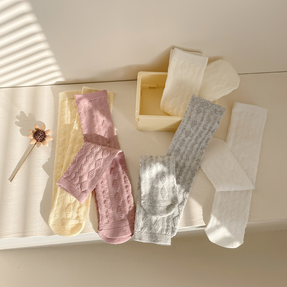 Children's Socks Spring and Summer New Mesh Hollow Breathable Solid Color Embossed Diamond Thin Straight Non-heel Average Size Middle Children