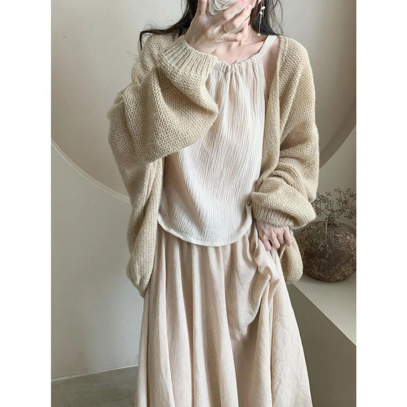 纯欲风套装女春夏2025新款毛衣开衫+挂脖吊带背心+半身长裙三件套