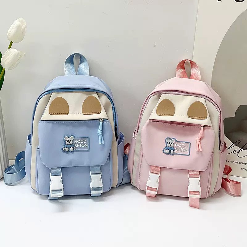 批发儿童书包秋冬新款尼龙双肩包大容量可爱小学生一年级校园背包