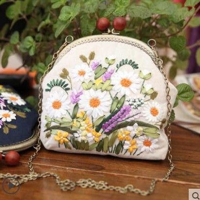 Bolso de oro bordado europeo bolsa de material hecho a mano DIY cinta bordado Suzhou bordado hecho a mano crossbody bolsa de tela
