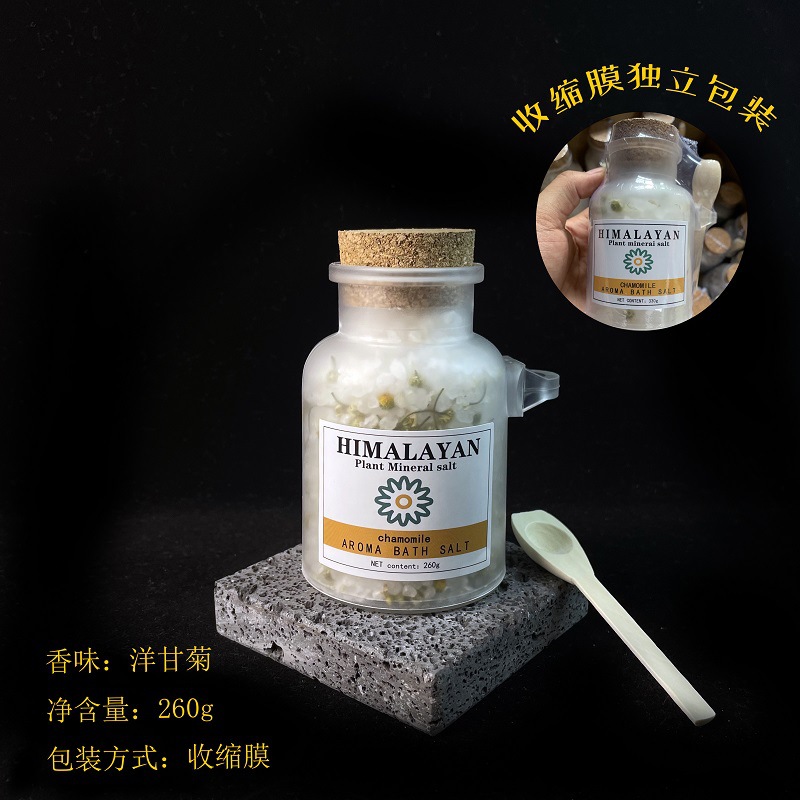 말린 꽃과 카모마일