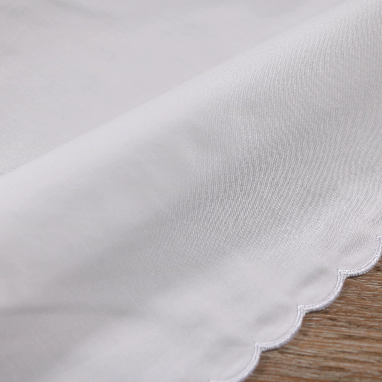 [C015 Lace Handkerchiefs 婚礼圣诞12“x12"白色纯棉绣扇贝边手帕]
