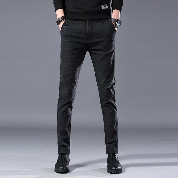 823 black
