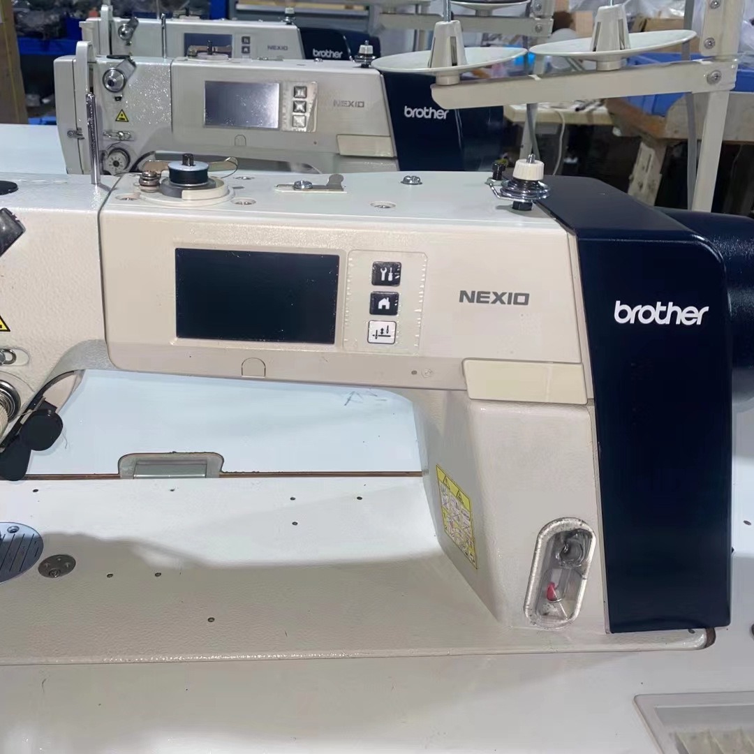 Máquina de coser industrial de cama plana Brother S7300A japonesa, nueva, de marca, al por mayor, de bajo consumo y eficiente.