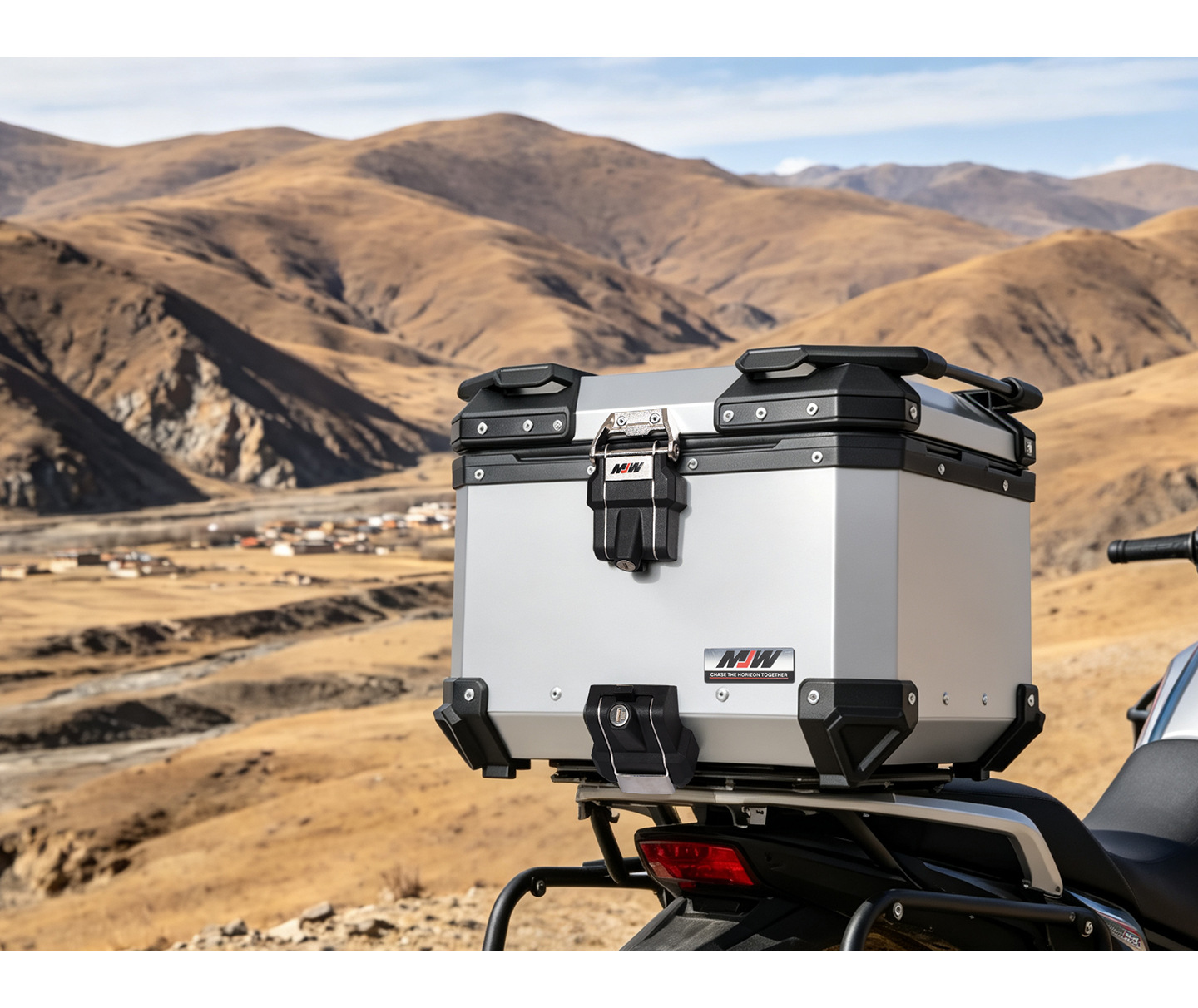 Mjw Embossed Anodized Silver Bm Lock 45L55L Quick-Release Motorcycle Aluminum Alloy Tail Box Waterproof Trunk Storage Box