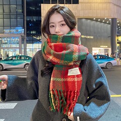 クリスマスマフラー冬保温女性韓国版百合潮新年プレゼント人に赤いお祝いの蘇格子マフラー