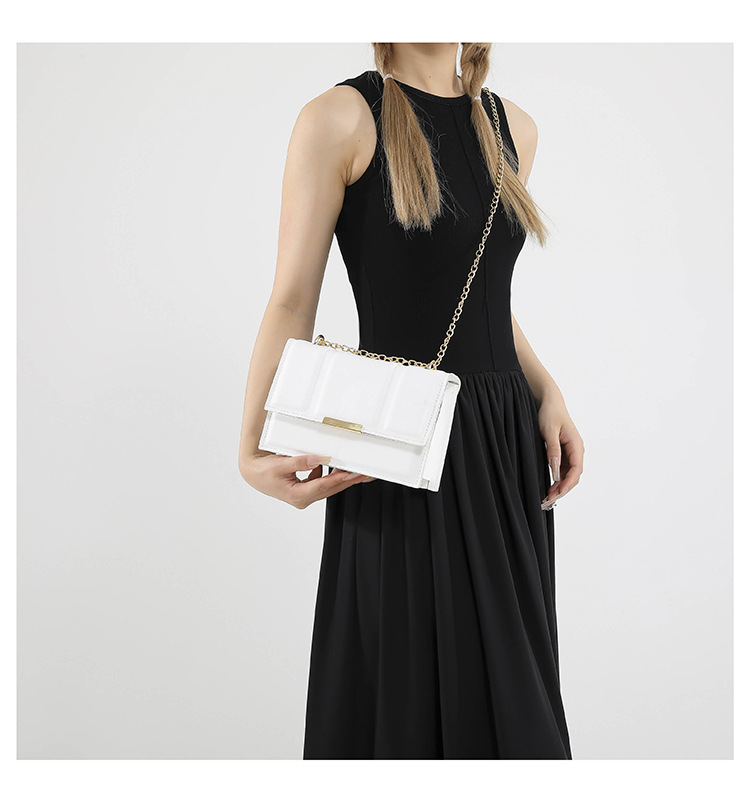 Cross-border commuting small square bag, retro chain single-shoulder bag, Korean version crossbody bag, new autumn/winter 2024 collection, women's bag undefined