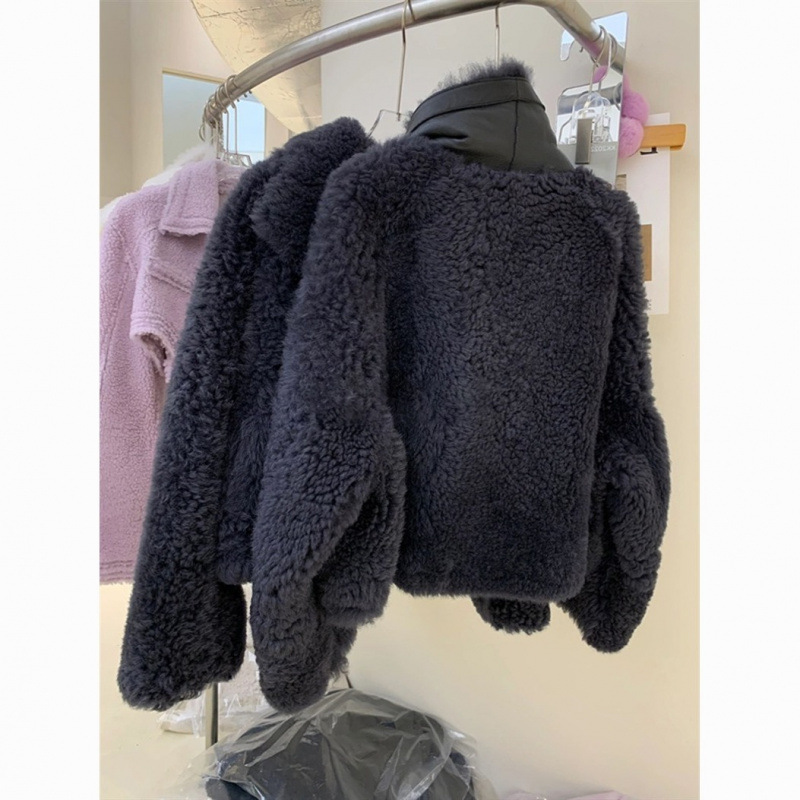 Black stand-alone lamb fur women's one-piece Maillard niche design thickened versatile jacket autumn and winter