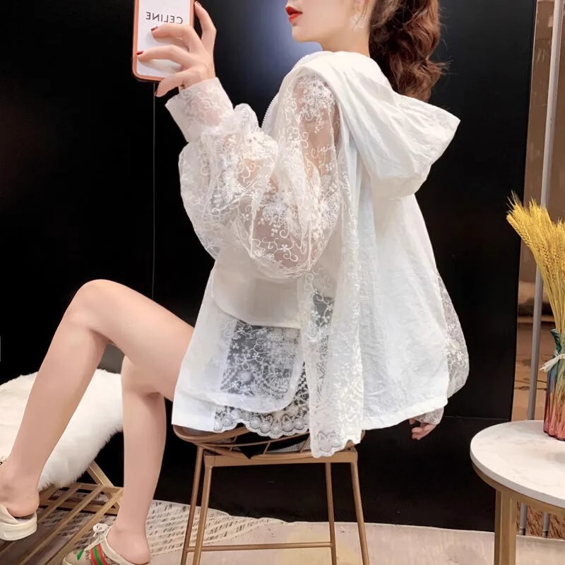 Summer Mesh Stitching Lace Embroidered Sunscreen Coat Women's Western Style Super Fairy Thin Hooded Short Cardigan Top Summer Mesh Stitching Lace Embroidered Sunscreen Coat Women's Western Style Super Fairy Thin Hooded Short Cardigan Top
