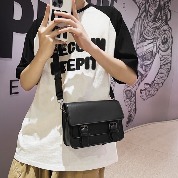 Shoulder bag English style