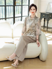 お母さんの夏服の国風の桑のシルクのtシャツの上着のスーツの25新型の中高年の女性のシルクの広い足の2つのセット