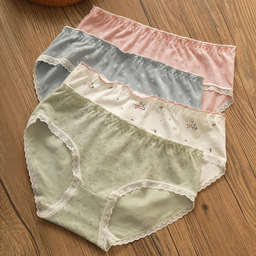 Japanese sweet mid-waist women's underwear fresh printed cotton antibacterial crotch girl fungus lace underwear women