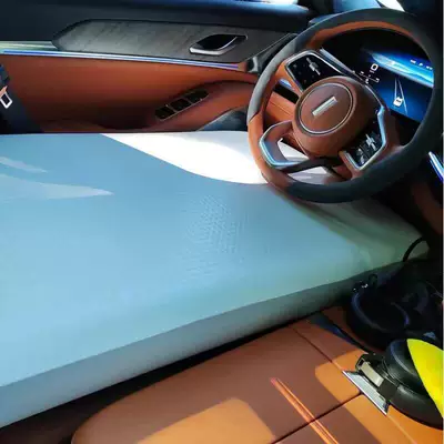 Inflatable Mattress for Car Back — Vehicle-mounted inflatable bed