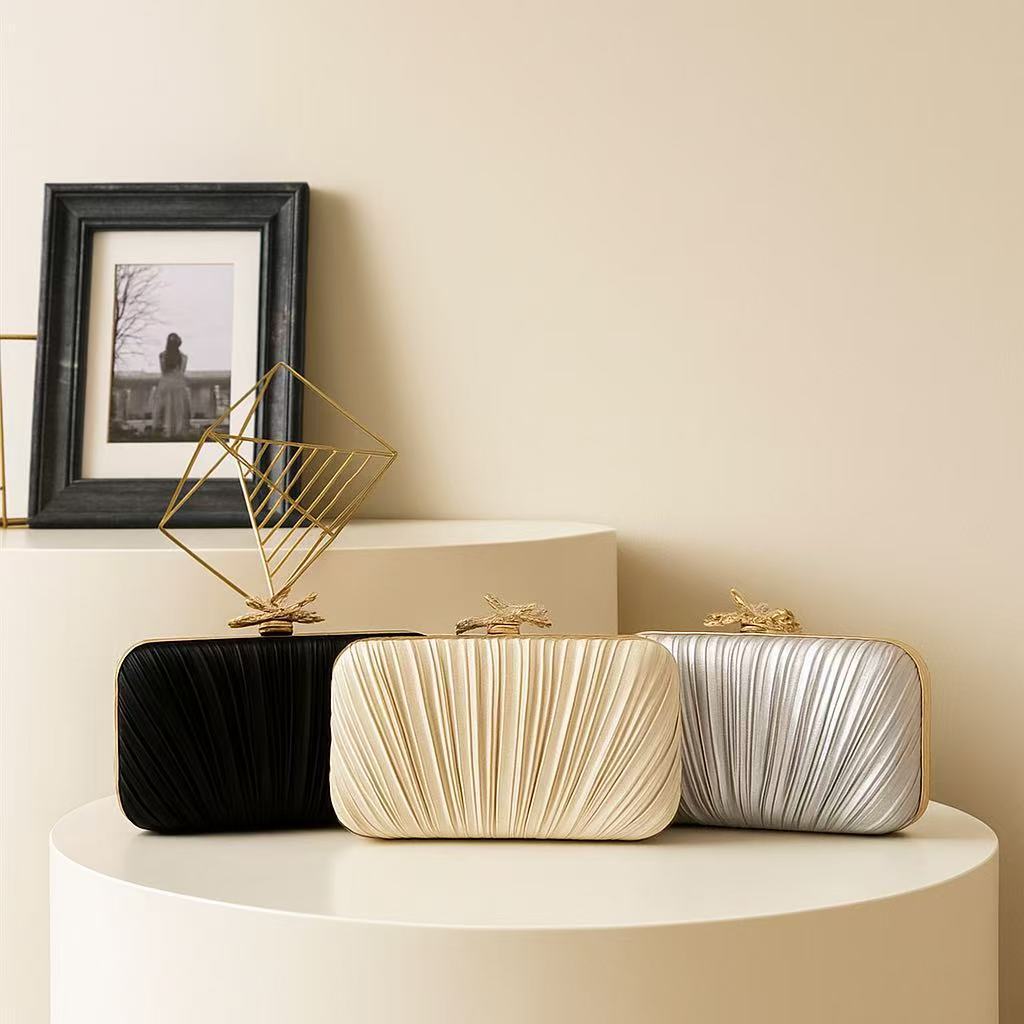 2025 nueva bolsa de cena retro transfronteriza, bolsas de mano de alta sensación, bolsas de cena de moda, bolsas de caja plegadas