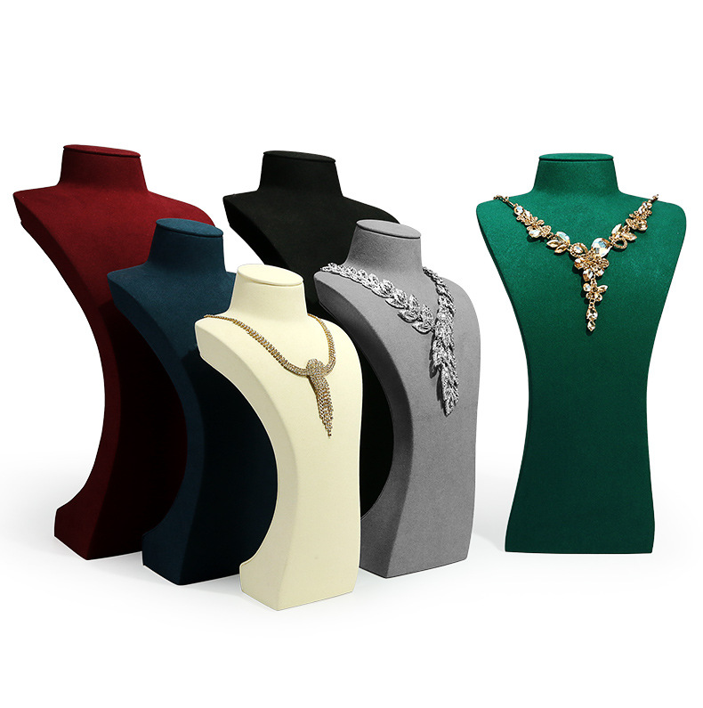 Z001-117超纤人像项链架(15-55)-(伟远鹏系列)