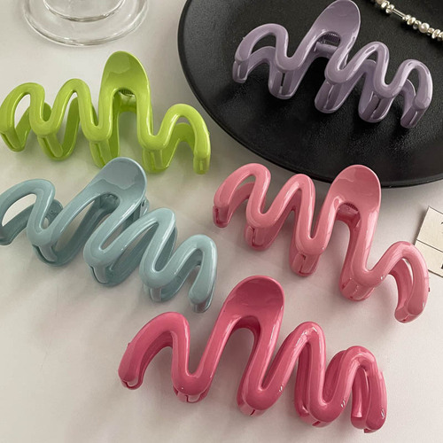 13CM Extra Large Cream Dopamine Wave Clip Summer Hair Clip Women's Back Hair Shark Clip Simple Headgear