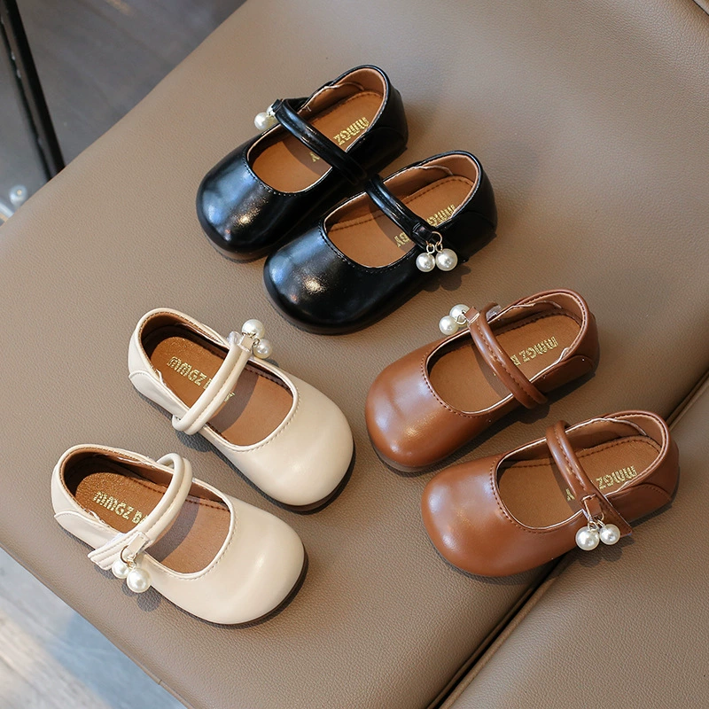 Сладкий жемчуг ребенок мелкий рот маленькая кожаная обувь мягкая подошва липучка для девочек обувь принцессы 2024 осенняя детская обувь оптом