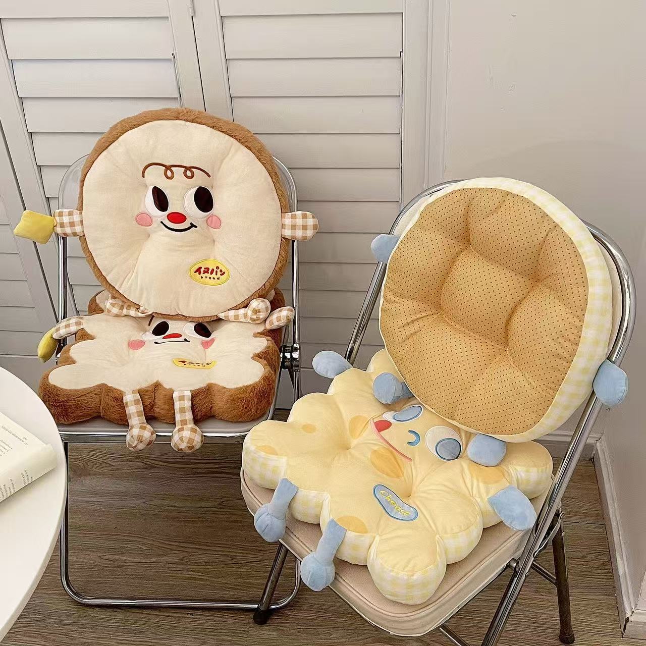 Đệm ngồi bánh quy vuông đôi mắt 94k/c (lố 3)