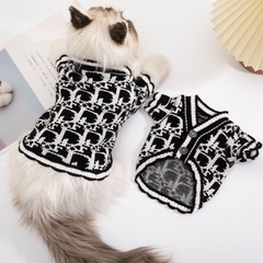 Dog clothes autumn and winter black coat casual floral crew neck for small dogs like cats and teddy pets wholesale