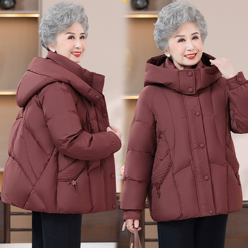 洋气妈妈短款羽绒服女装中年人保暖2025冬装中老年白鸭绒连帽外套