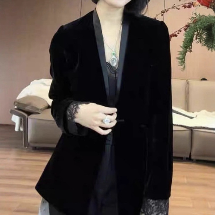 气质女神爆款西装真丝丝绒领口拼接醋酸袖口拼蕾丝➕提花里布外套|undefined