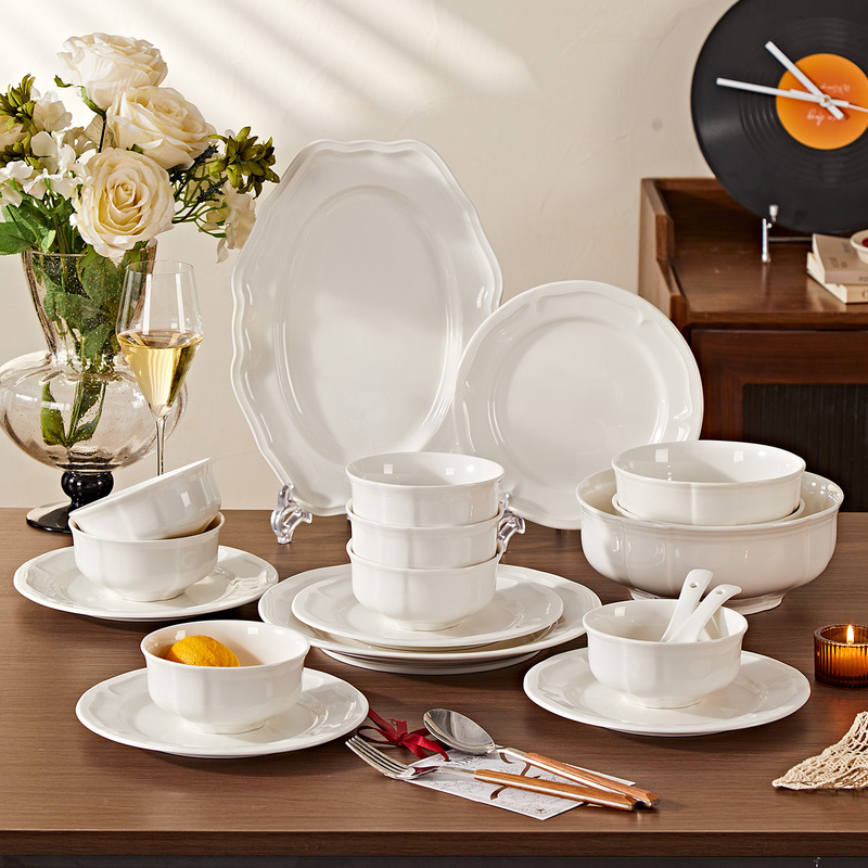 French-Style Vintage Heavy-Duty Embossed Ceramic Tableware, Western Ceramic Plates, Dining Bowls, Dish Sets, Dessert Plates Wholesale French-Style Vintage Heavy-Duty Embossed Ceramic Tableware, Western Ceramic Plates, Dining Bowls, Dish Sets, Dessert Plates Wholesale