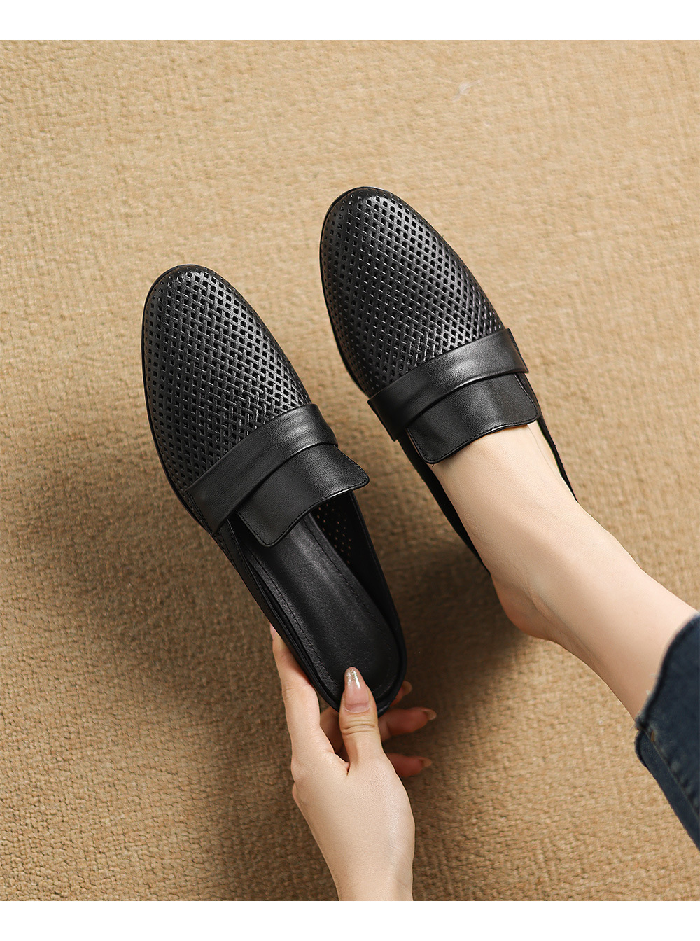 Sandal nữ quai ngang mũi kín gót thấp đế xốp nhẹ mùa xuân hè — đen chi tiết 10