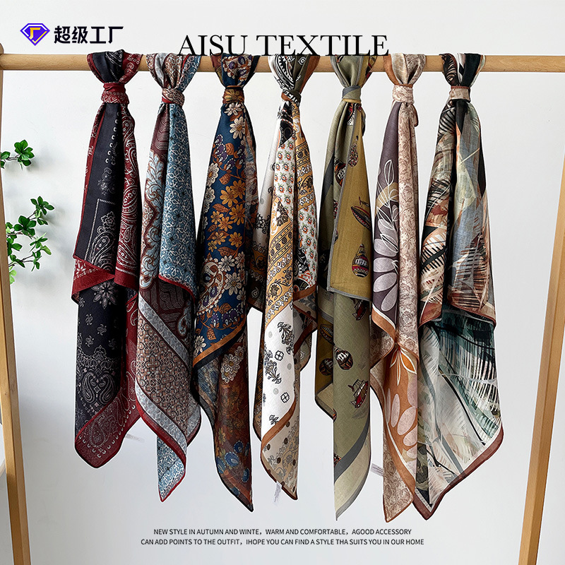 Double-sided retro scarf