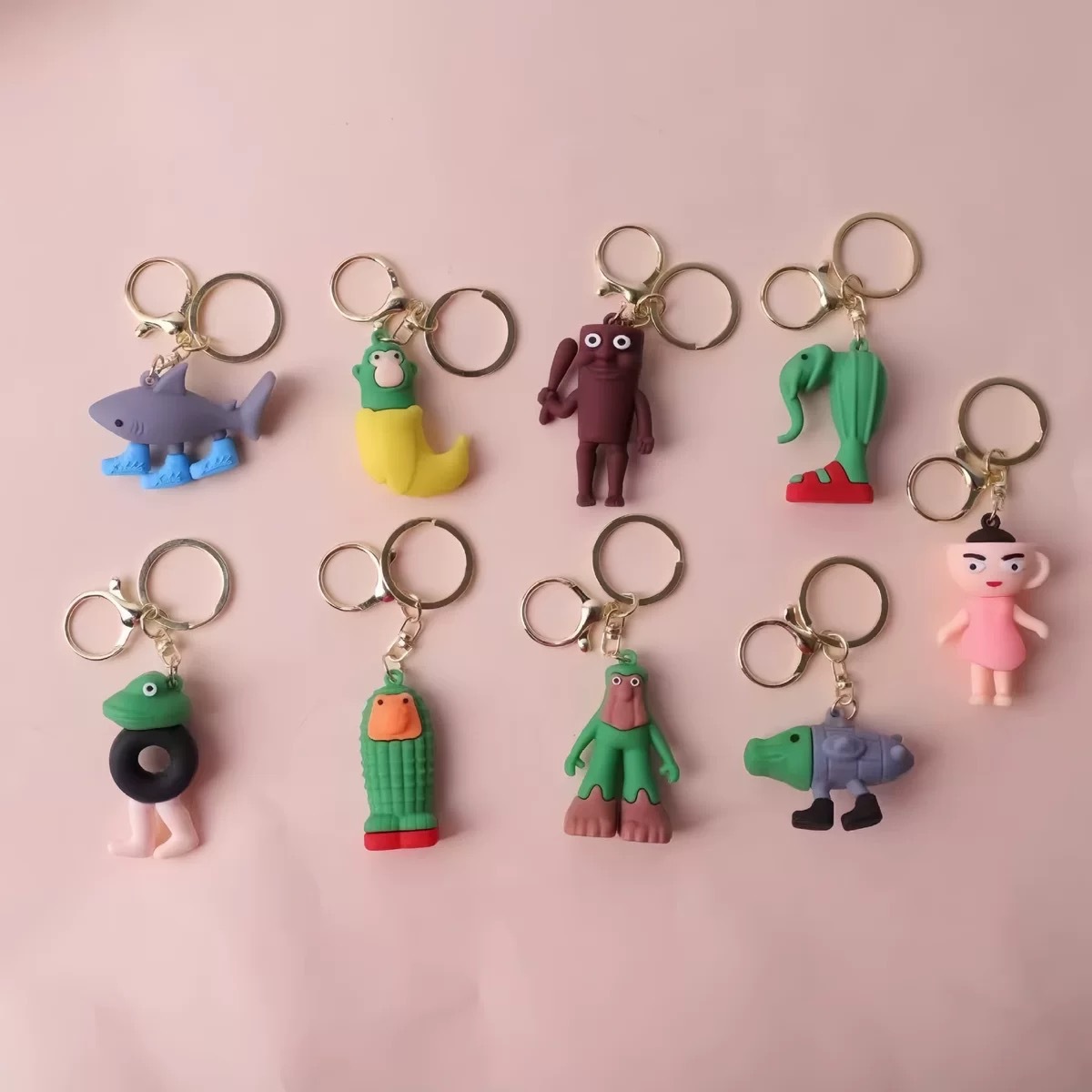 Nuevo Producto Transfronterizo, Muñeco de Regalo Creativo con Diseño de Bestia Mítica de Dibujos Animados, Colgante de Metal Retro, Accesorio de Llavero Unisex