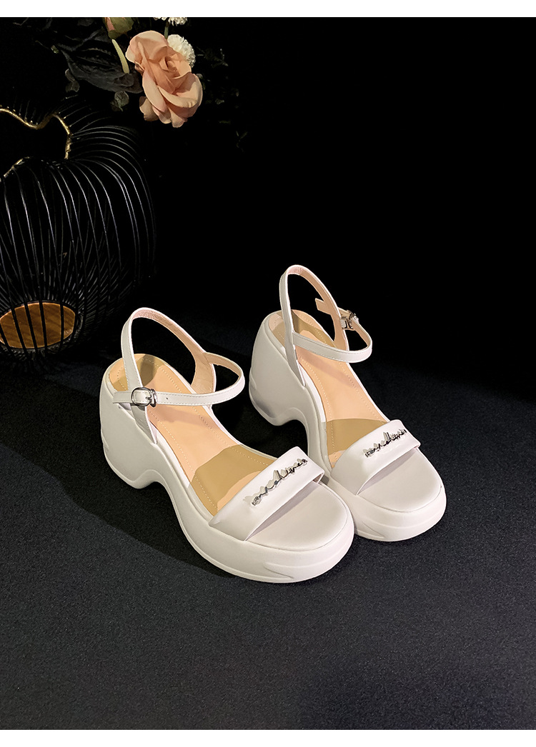 Sandal thể thao nữ đế xuồng cao 5 cm quai ngang chữ T — màu đen, màu trắng ngà chi tiết 15