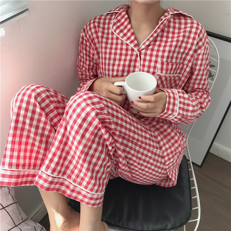 Pijamas rojos en línea primavera 2024 mujeres caricaturas amor inns pantalones de manga larga ropa para el hogar pijamas transfronterizos comercio exterior