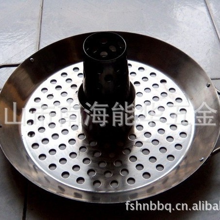 Los fabricantes producen todo tipo de herramientas para hornear barbacoa pan redondo de acero inoxidable antiadherente barbacoa de carbón barbacoa pan de pollo asado pan