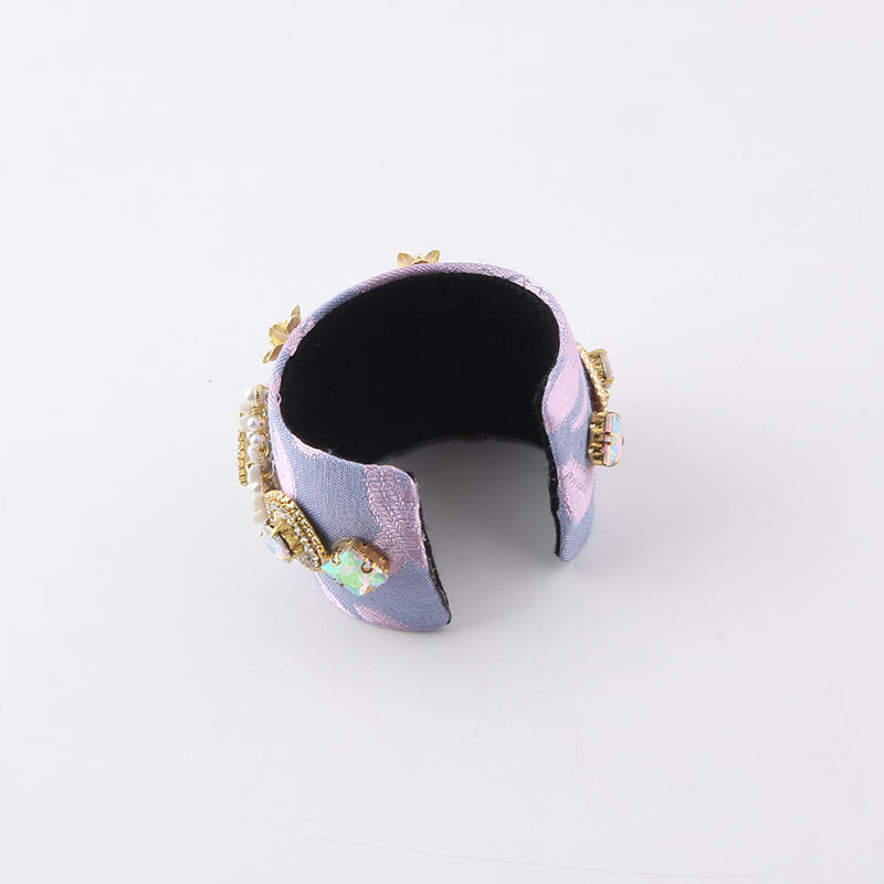 Baroque Style Flower Metal Inlay Artificial Diamond Pearl Womenu0027S Bangle 1 Piece