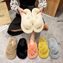 外国貿易毛皮のようなスリッパ女性のための 2025 秋と冬の新しい韓国スタイル怠惰なアウターウェアクロス厚底オープントゥスリッパアウターウェア